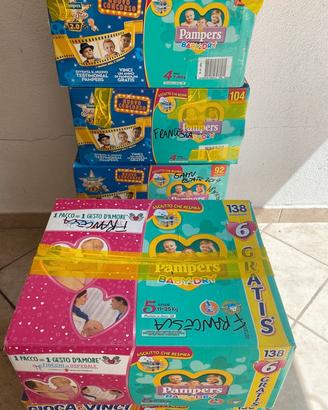 Abbigliamento bimbo 0-4 anni