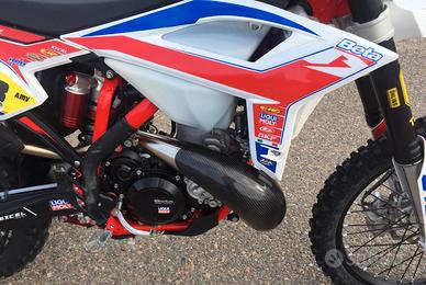 PROTEZIONE MARMITTA CARBONIO BETA RR 250/300