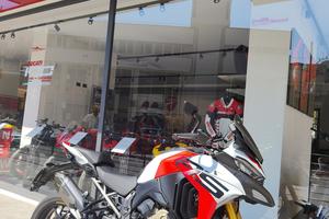 Ducati Multistrada V4 RS anno 2025 Akrapovic Compl
