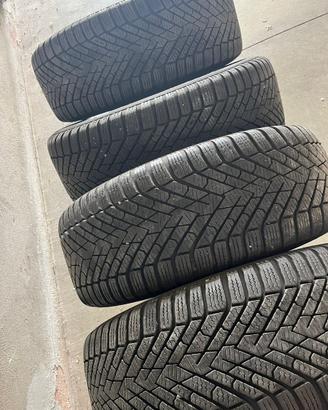 Gomme  e cerchi in lega Audi RS 3
