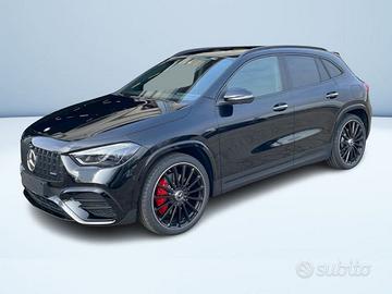 Mercedes-Benz GLA 35 AMG Line Premium Plus