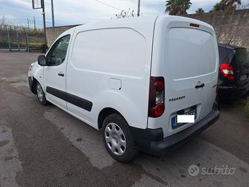 ricambi peugeot partner