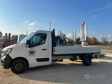 Renault master cassone