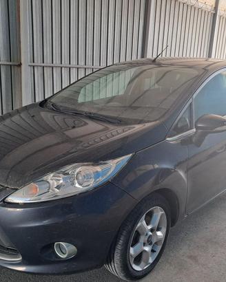 Ford fiesta 1.6 tdci titanium 