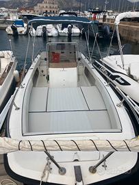 Barca vetroresina 5.30m cantieri Manca