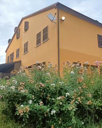 Meravigliosa porzione di villa bifamiliare