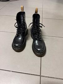Stivaletti dr. Martens donna