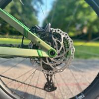 E-MTB full Ghost E-Riot AM Essential