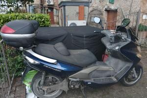 Kymco 250 cc, super accessoria