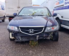 Honda Accord 2.0 i-VTEC INCIDENTATA