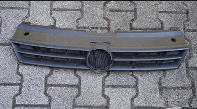 Griglia centrale cofano motore senza logo