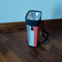 Lampada torcia di emergenza con 6 batterie NUOVE