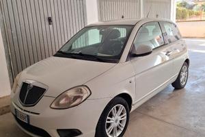lancia ypsilon 1,3 MJT 
