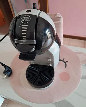 Macchina caffè Dolce Gusto
