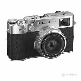 Fujifilm X100 VI Silver Nuova