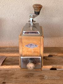 Macinacaffè Brevetti AT stile Dienes '40