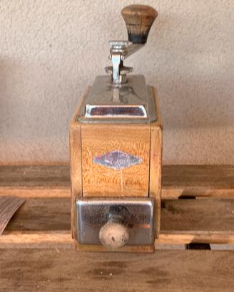 Macinacaffè Brevetti AT stile Dienes '40