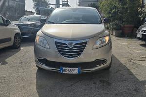 LANCIA Y 2012 1.2 BENZINA