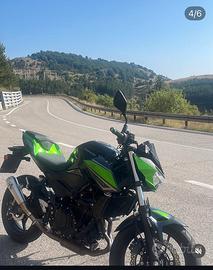 KAWASAKI Z400
