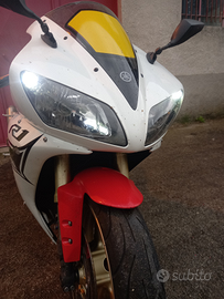 Yamaha r1 2003