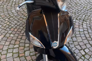 Piaggio liberty 125 nero