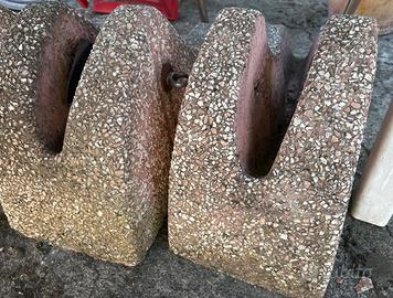 Portabici in graniglia n 2 disponibili