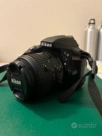 NIKON D3300 + Cavalletto manfrotto
