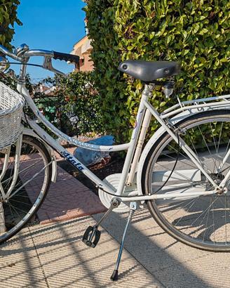Bicicletta da donna anni 1970 Atala "città"