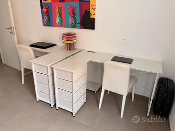 Scrivanie vendibili in coppia o singolarmente