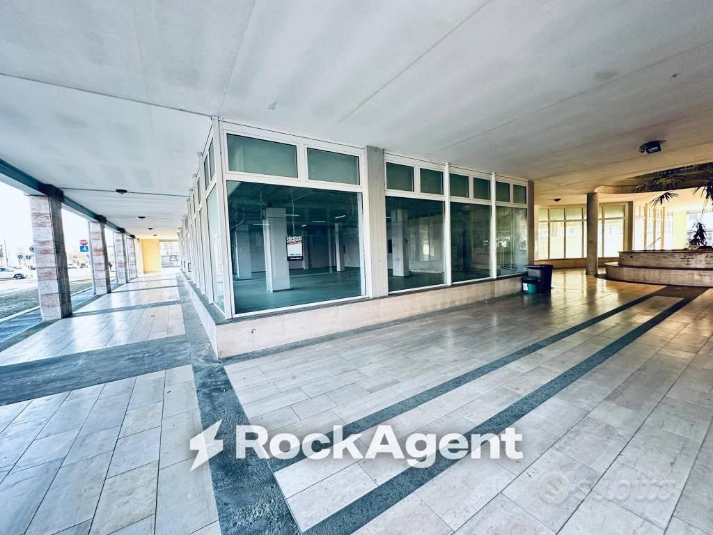 Immobile di 615 m² con 3 locali a Rubano - Vista 4