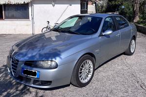 Alfa Romeo per motivi di spazio