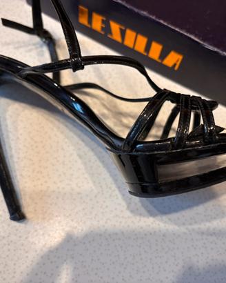 Le Silla sandali vernice neri misura 38