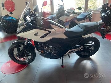 Honda NC 750 X DCT 2025