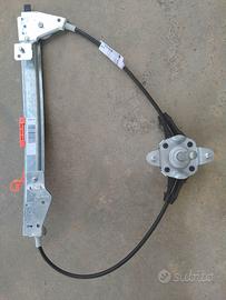 Alzavetro Manuale Post. Dx Fiat G.Punto-Evo-12