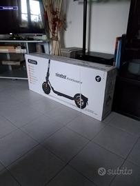 Monopattino elettrico Mercedes