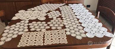 Centrini vario tipo lavorati uncinetto