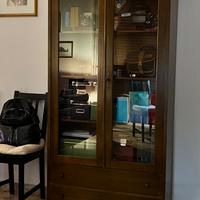 Mobile vetrina in arte povera