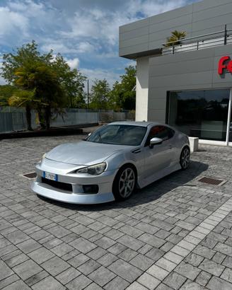 Subaru brz