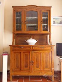 Antica credenza