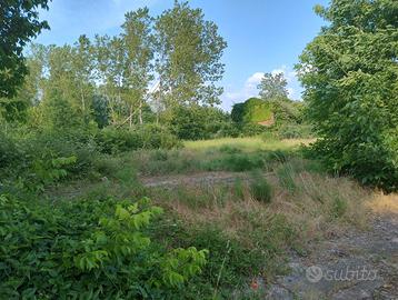 Estesa area con ben 7 laghi e casa su tre piani