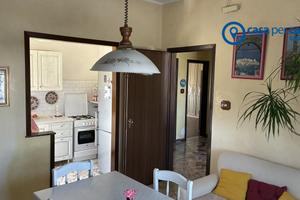 BIFAMILIARE IN ORIZZONTALE A GAVELLO