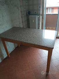 tavolo piano granito