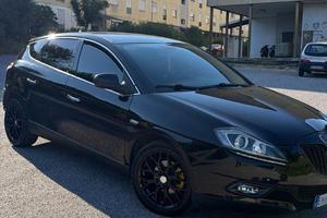 lancia delta 2011