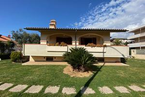 Rif.13| villa a schiera follonica