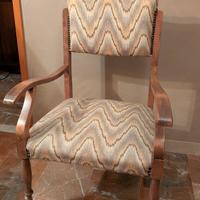 Sedia vintage in legno massello con tessuto Chevro