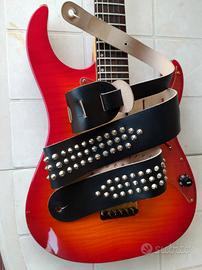 Tracolla Metal vera pelle con rivetti 