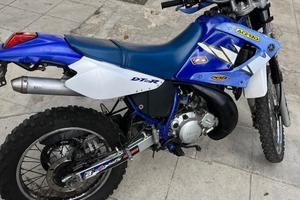 Yamaha 2 tempi DT 125 X RE