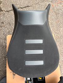 SELLA ANTERIORE E POSTERIORE ISOTTA BMW 1300 GS