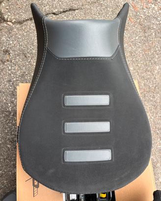 SELLA ANTERIORE E POSTERIORE ISOTTA BMW 1300 GS