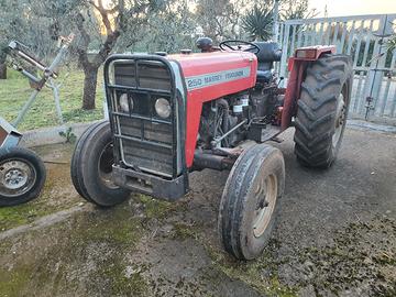 trattore agricolo 